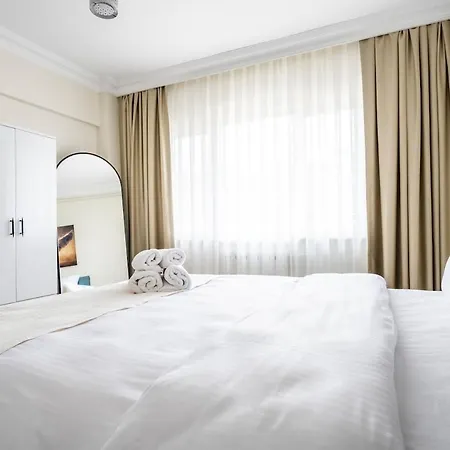 Huge 2br Flat 2 Minutes To Taksim Square Διαμέρισμα Κωνσταντινούπολη