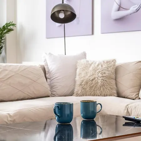 Huge 2br Flat 2 Minutes To Taksim Square Διαμέρισμα