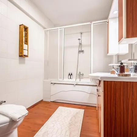 Διαμέρισμα Huge 2br Flat 2 Minutes To Taksim Square